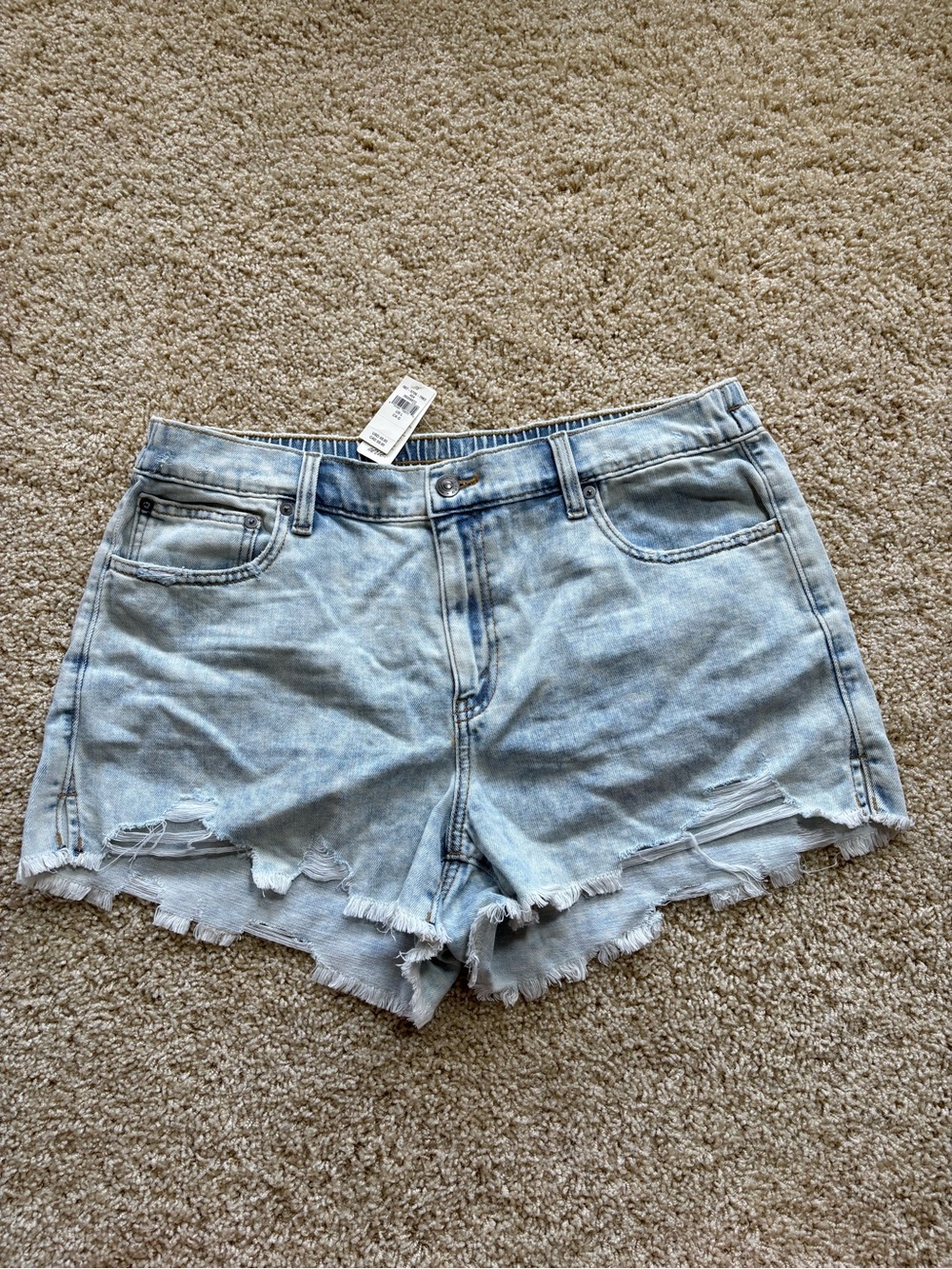 NWT Aerie Daydream Denim Shorts Acid Light Wash Distressed Elastic Waist L